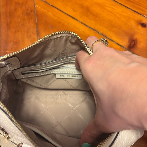 Michael Kors White Pebbled Leather Satchel with Gold Hardware - Picture 4 of 4